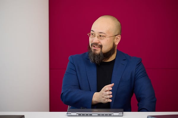 電通 福田氏